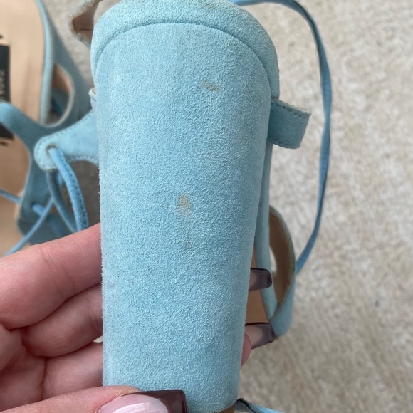 Zara Stacked Heel with Ties - Picture 4 of 9